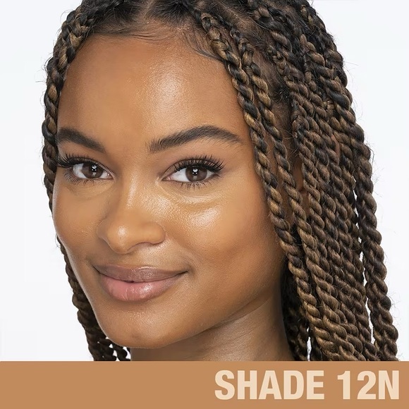 Charlotte's Beautiful Skin Foundation - Picture 4 of 8